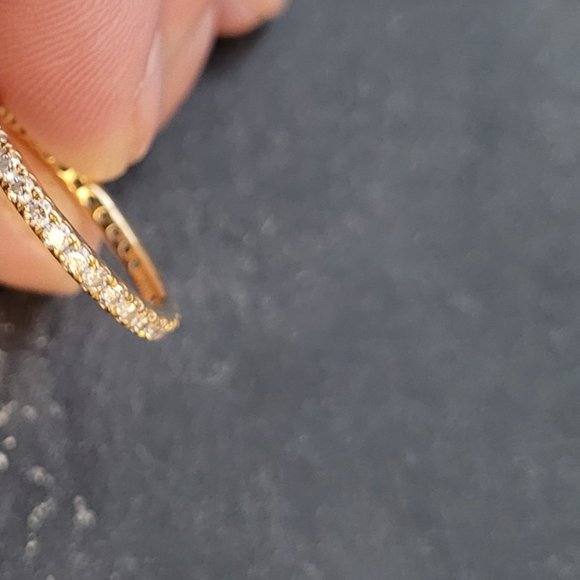Riviera Pavé Diamond Eternity Ring in 18k Yellow Gold (1/2 ct. tw.); Sz4 LikeNew - Picture 5 of 6